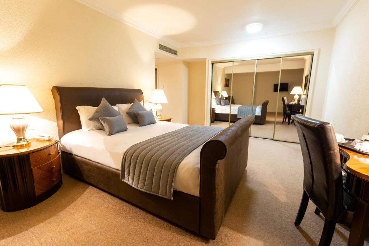 Britannia Country House Hotel & Spa Manchester Exterior photo